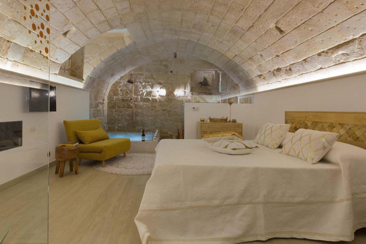Ferienwohnung Porta Del Duomo Luxury By Barbarhouse Lecce Exterior foto