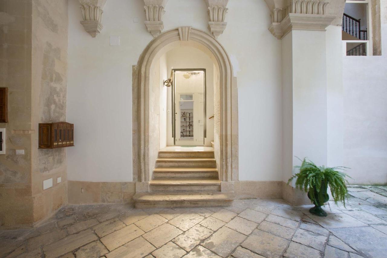 Ferienwohnung Porta Del Duomo Luxury By Barbarhouse Lecce Exterior foto