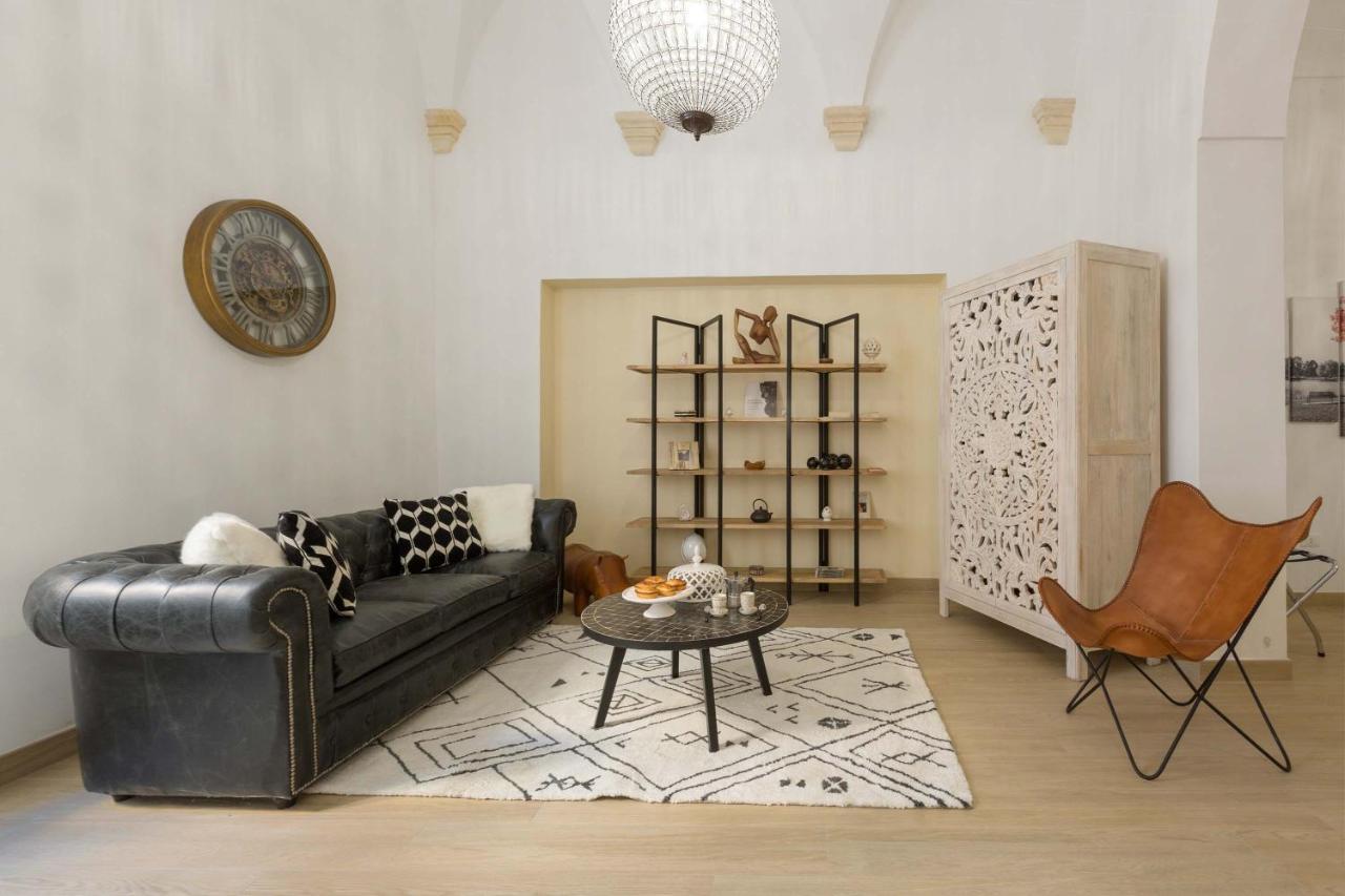 Ferienwohnung Porta Del Duomo Luxury By Barbarhouse Lecce Exterior foto