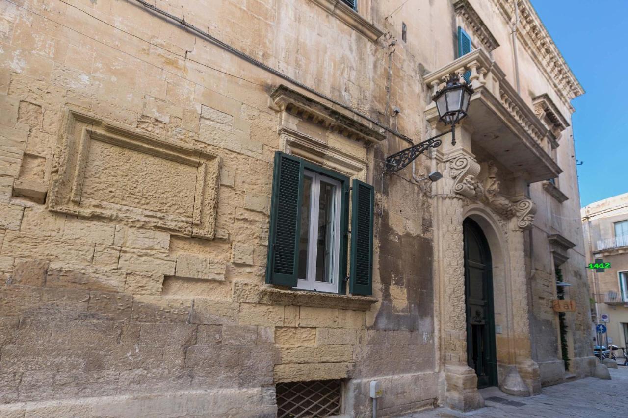 Ferienwohnung Porta Del Duomo Luxury By Barbarhouse Lecce Exterior foto